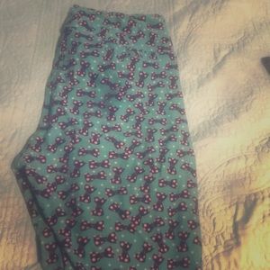 Lularoe bows os leggings